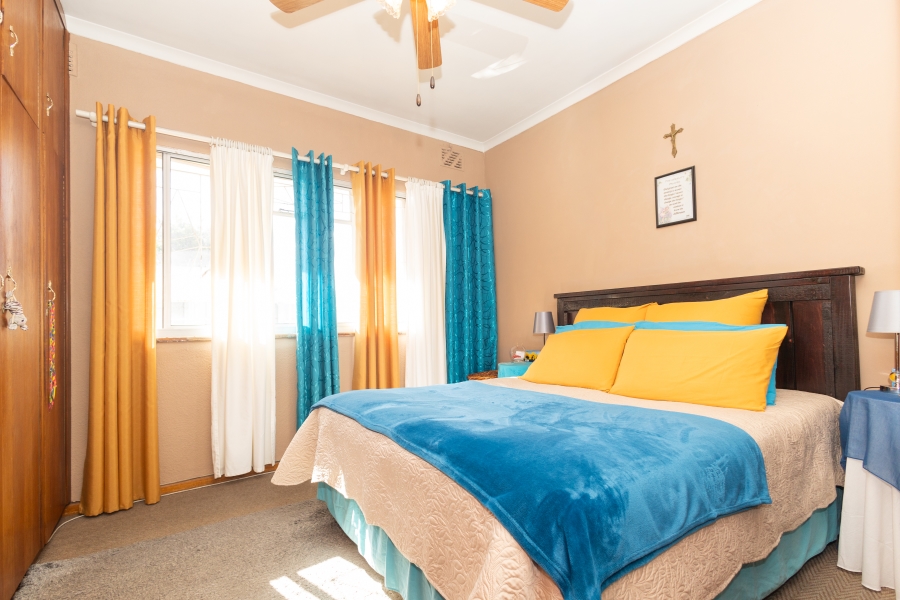 5 Bedroom Property for Sale in Churchill Estate Western Cape